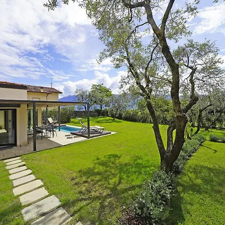 Villa Pelaca 1931 Small With Minipool Roina